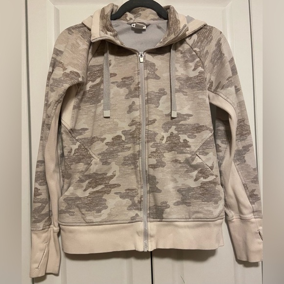 Athleta Tops - Athleta Triumph Hoodie Soft Gray Beige Camo Size Small—See Description